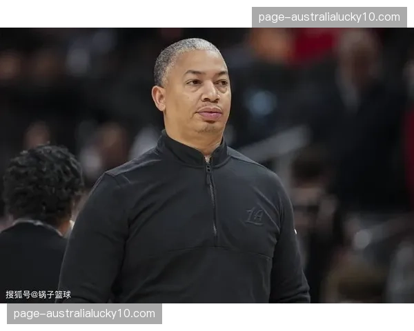 泰伦卢内线高度短板暴露，杰克逊替补时段被鹈鹕针对